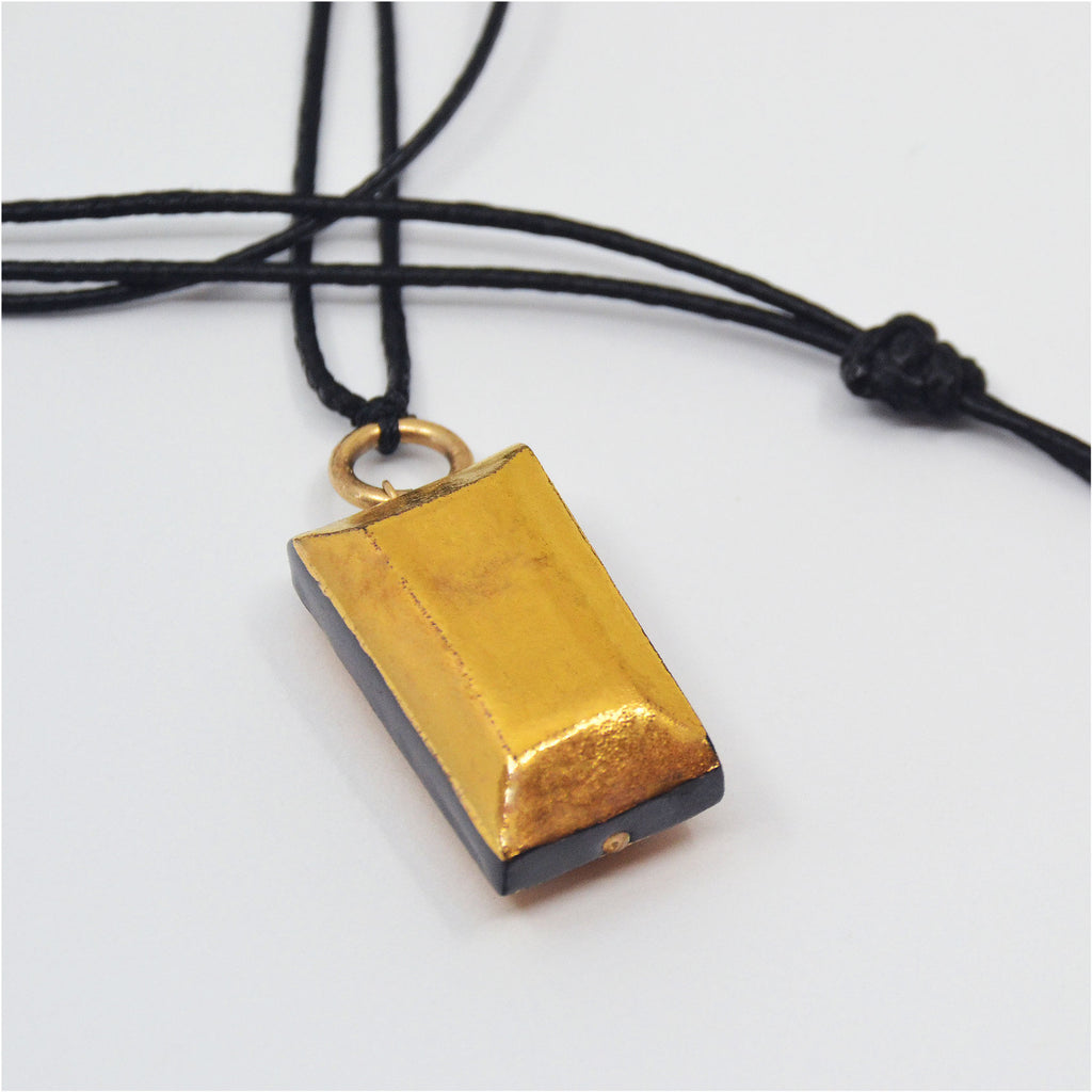 Gold Gem Pendant Necklace